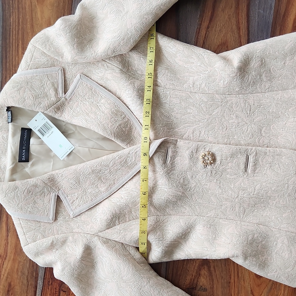 Gorgeous Dana Buchman Amazing Ladies Blazer Size 8, NWT - Picture 6 of 11